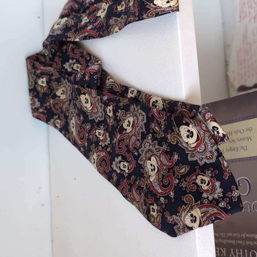 Vintage Mickey Mouse Disney Paisley 100% Silk Tie